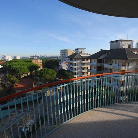 Appartamenti Puerto Do Sol Lignano Sabbiadoro Eksteriør bilde