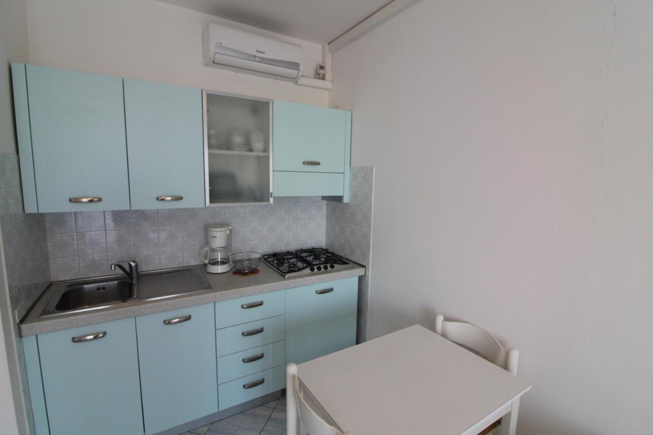 Appartamenti Puerto Do Sol Lignano Sabbiadoro Eksteriør bilde