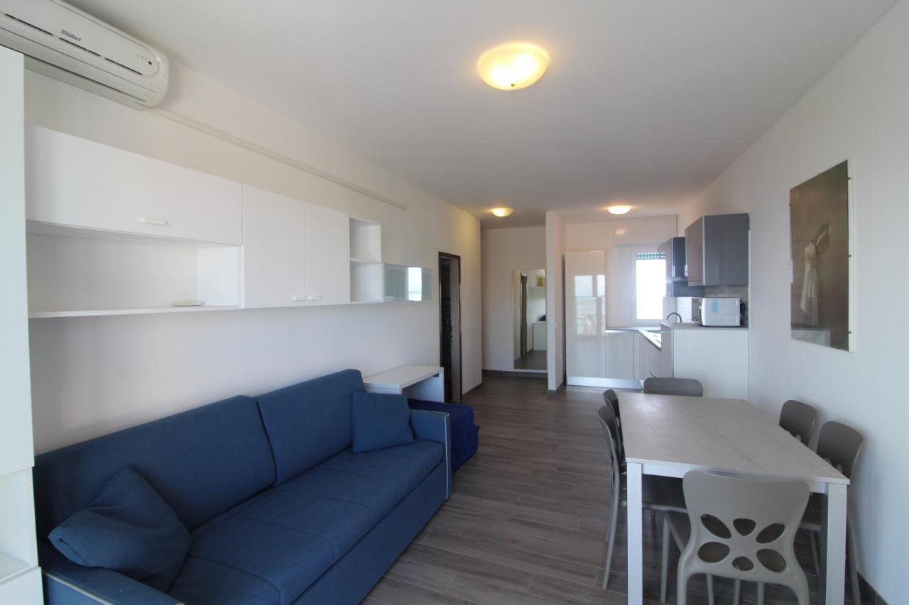 Appartamenti Puerto Do Sol Lignano Sabbiadoro Eksteriør bilde