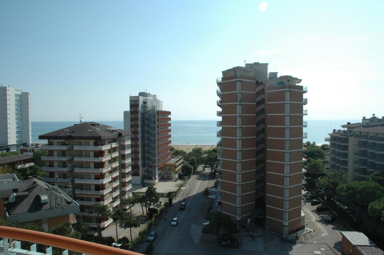 Appartamenti Puerto Do Sol Lignano Sabbiadoro Eksteriør bilde