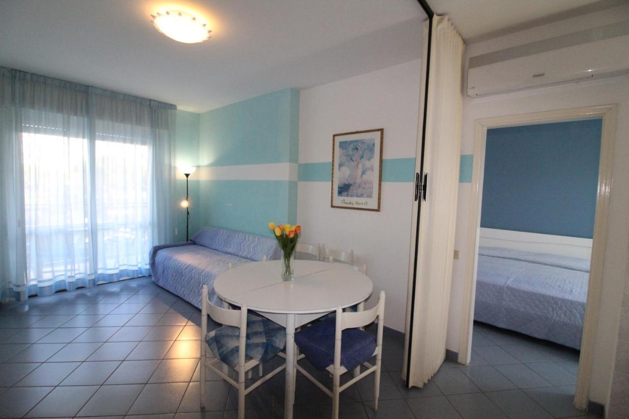 Appartamenti Puerto Do Sol Lignano Sabbiadoro Eksteriør bilde